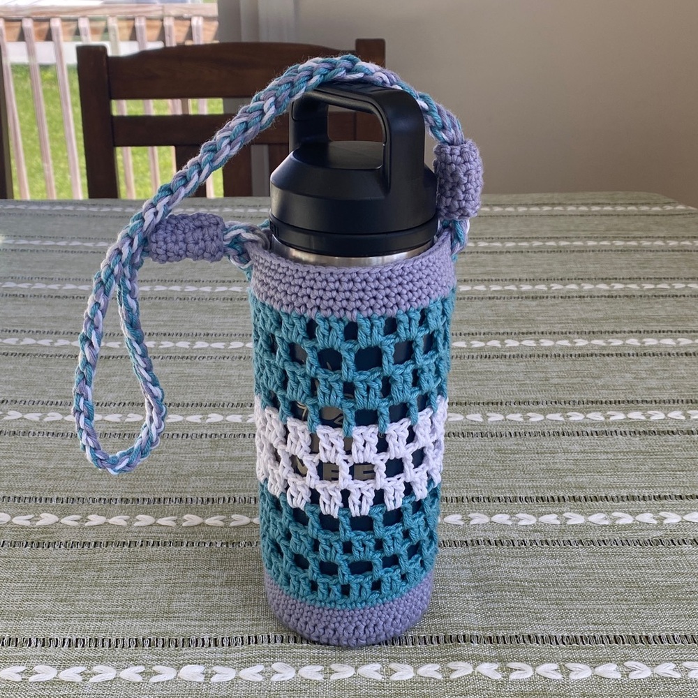 Handmade Crochet Water Bottle Holder in Lavender and Teal - Picture 2 of 3